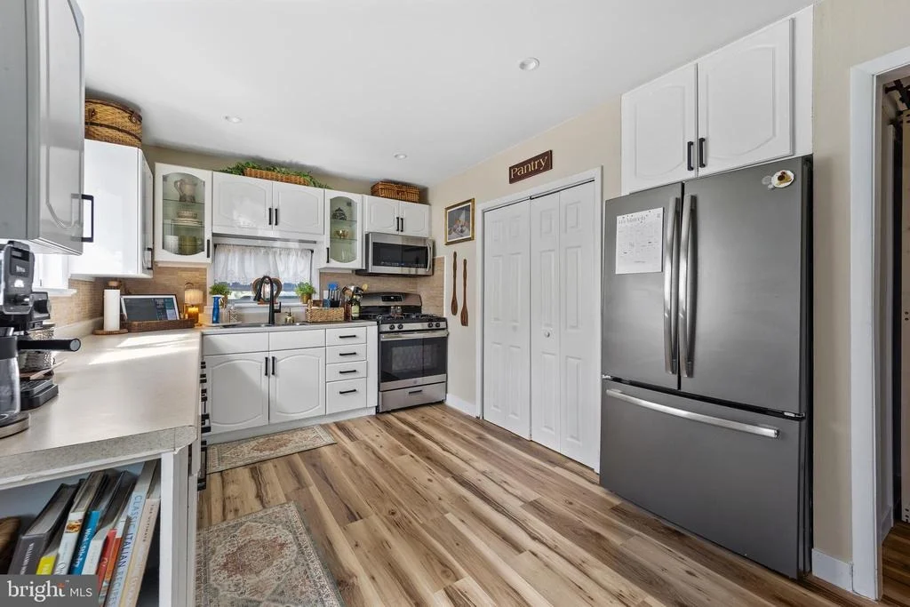 Photo of 1012 MEARNS ROAD