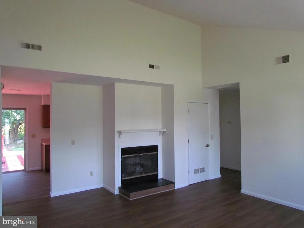 Photo of 124 TAMMIE DRIVE