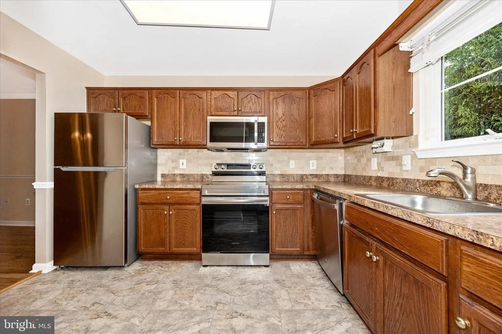 Photo of 1007 PARADE LANE