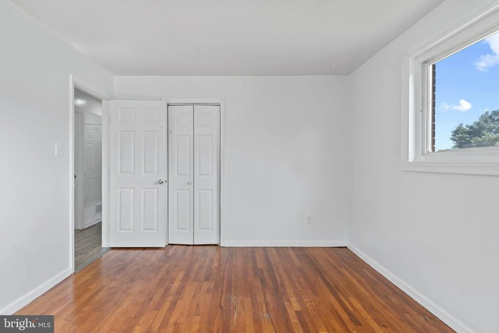 Photo of 1031 WARD STREET