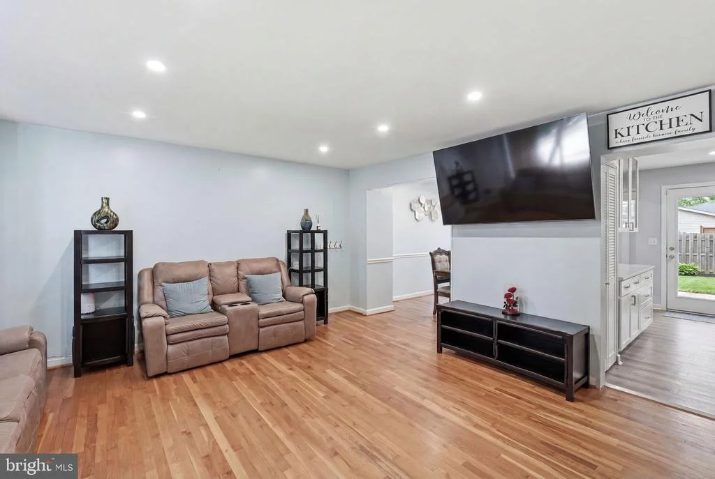 Photo of 4936 SAUQUOIT LANE