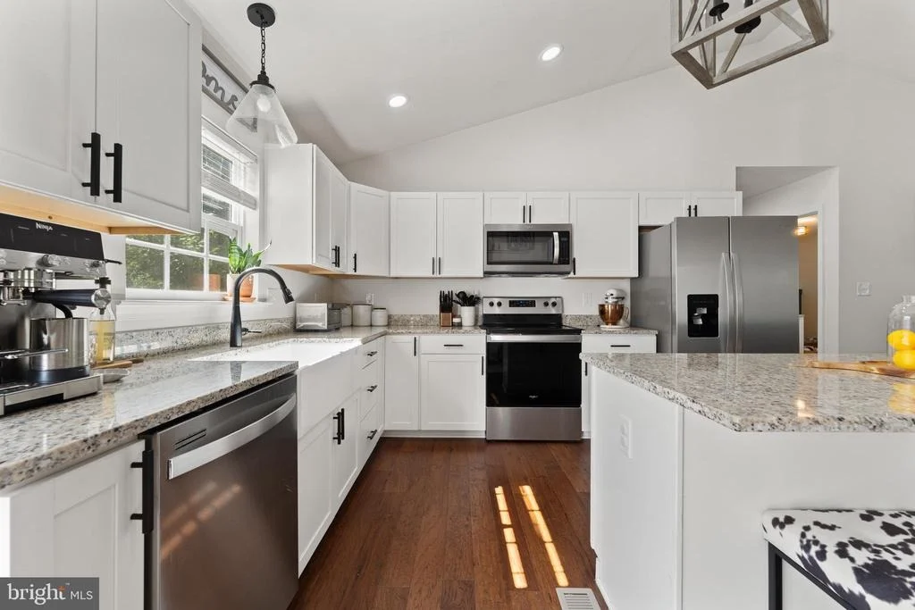 Photo of 3731 BREAKNOCK ROAD