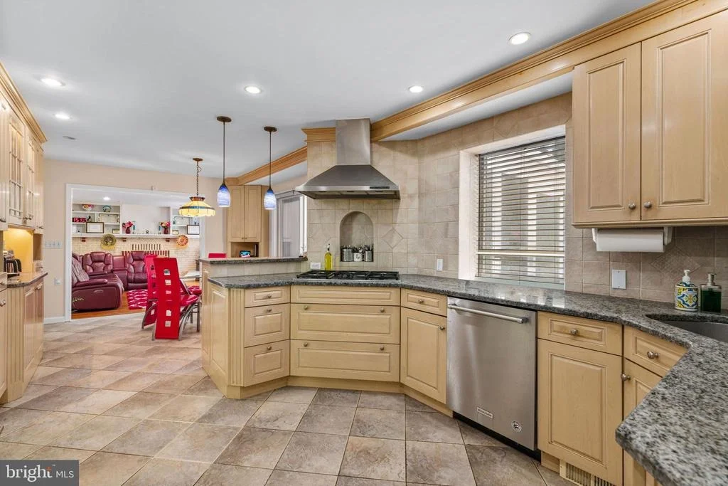 Photo of 1 W CARTWRIGHT DRIVE