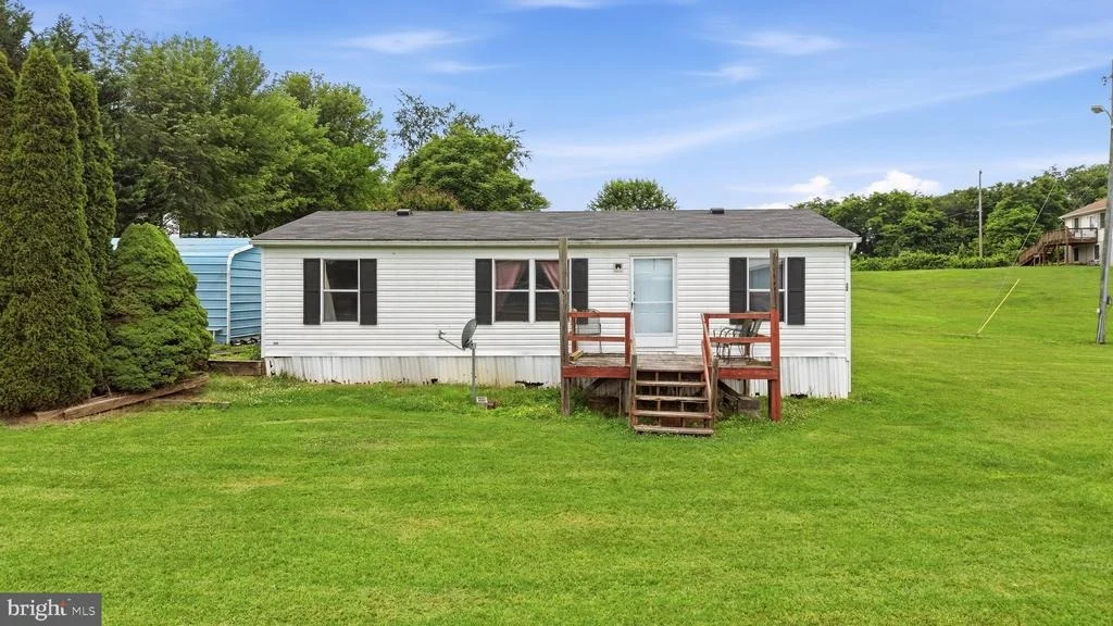 Photo of 88 CHET DRIVE