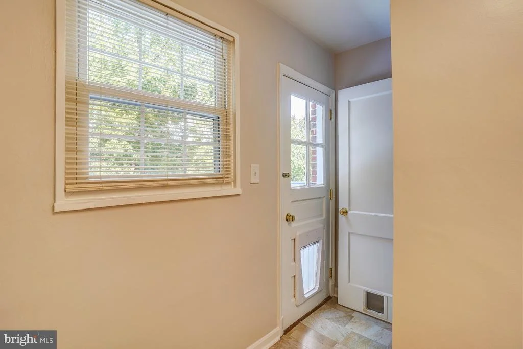 Photo of 10024 CEDAR LANE