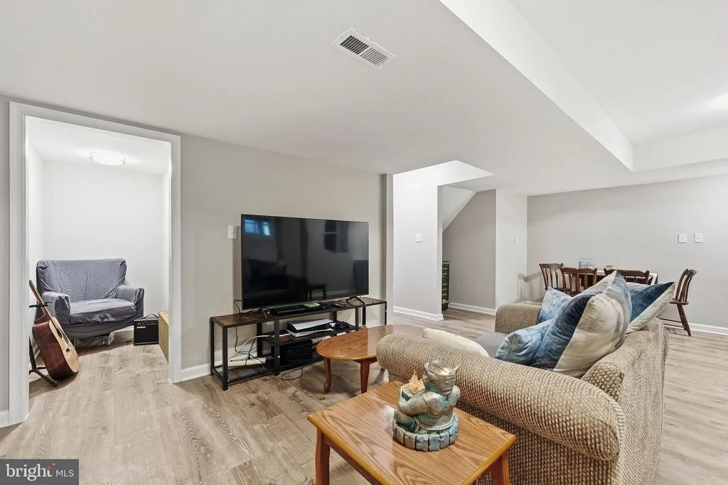 Photo of 8114 HILLCREST DRIVE