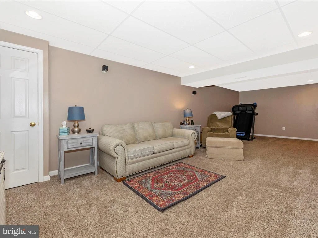 Photo of 3380 WESTPORT DRIVE
