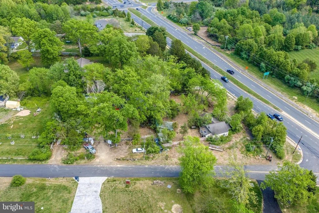 Photo of 12224 BRADDOCK ROAD