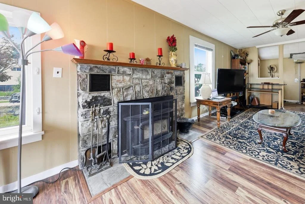 Photo of 25327 HIGHFIELD ROAD