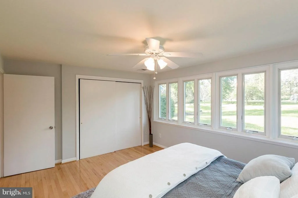 Photo of 1736 OVERLOOK DRIVE