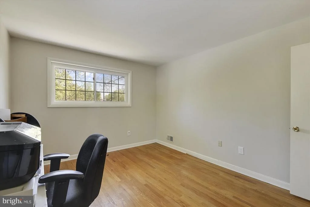 Photo of 8305 RAYMOND LANE