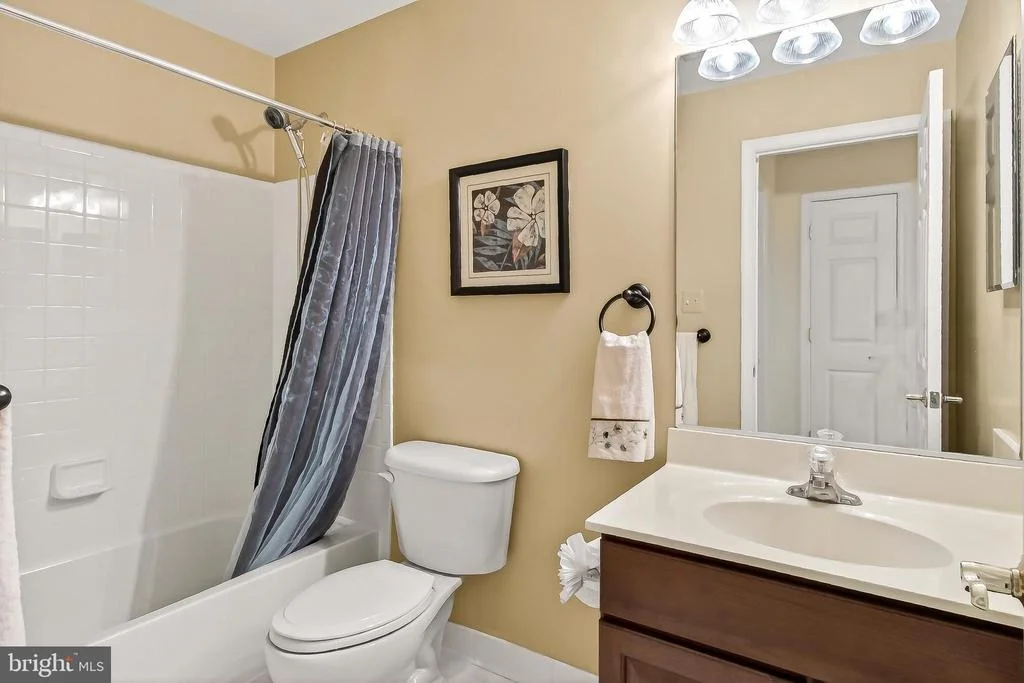 Photo of 8200 KERFOOT DRIVE