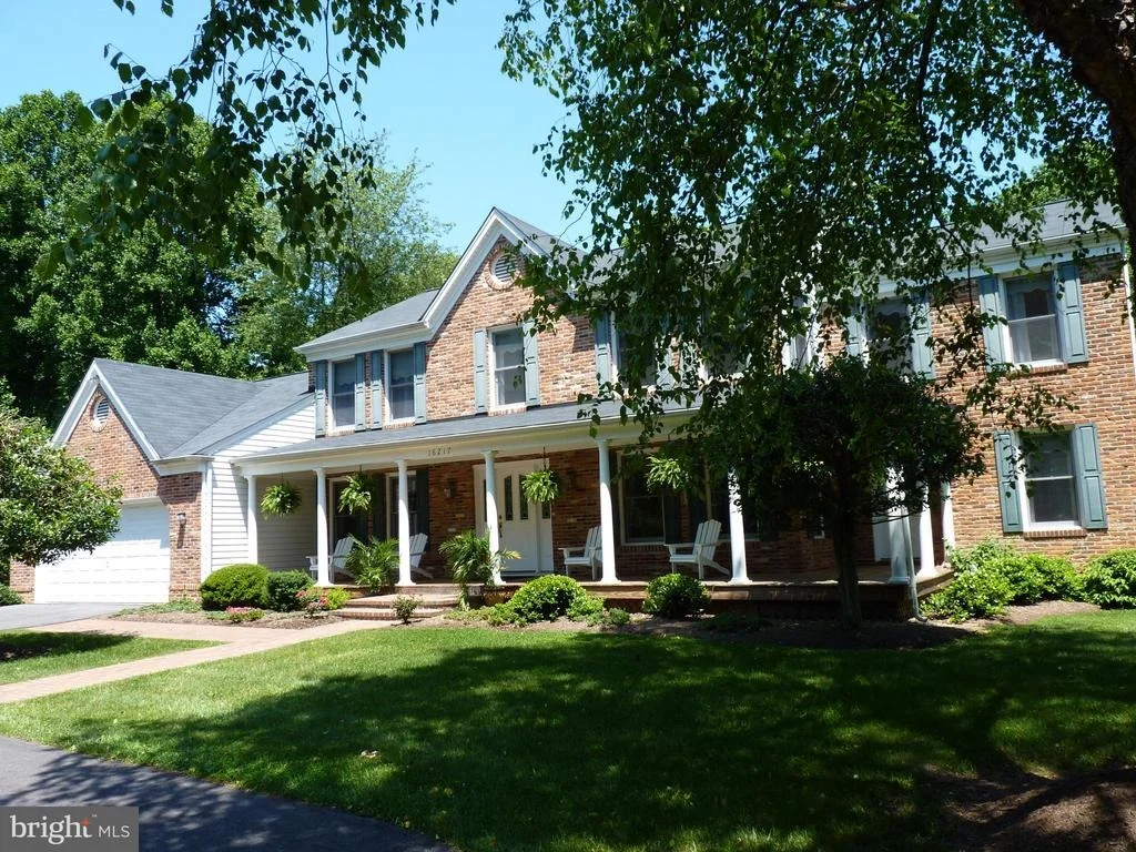 Photo of 16217 WHITEHAVEN ROAD