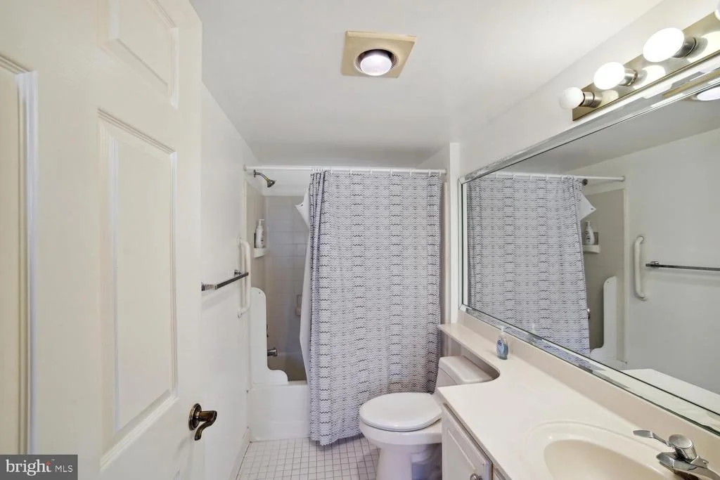 Photo of Unit 311 at 14801 PENNFIELD CIRCLE
