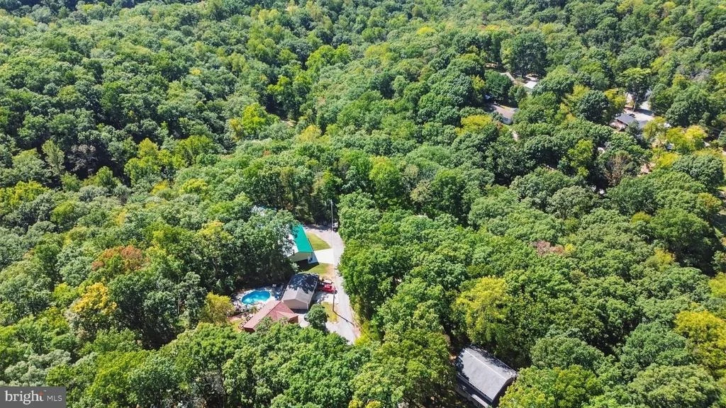 Photo of 24 SYDNEY CIRCLE