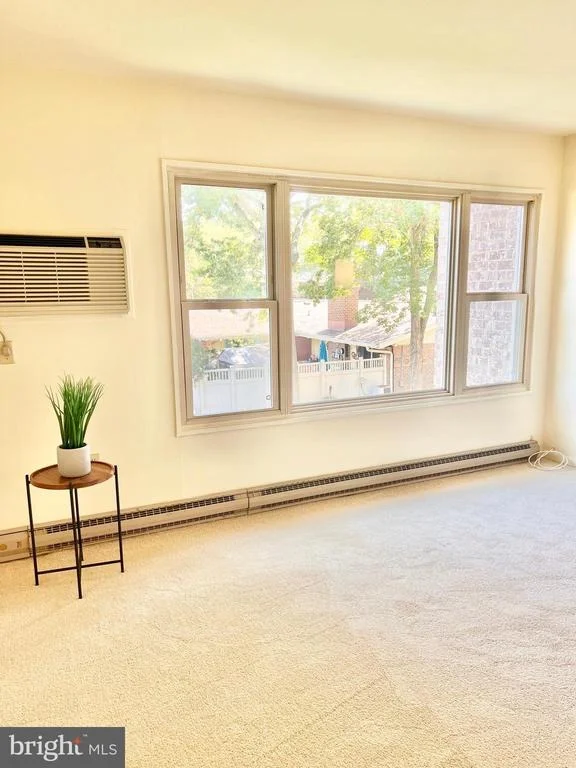 Photo of Unit 732B at 3398 GLENEAGLES DRIVE