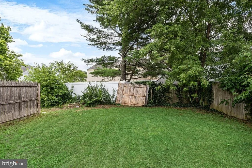 Photo of 12 HEWITT LANE