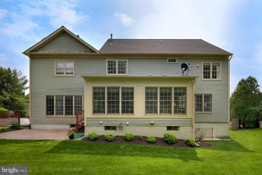 Photo of 10720 CLOVERBROOKE DRIVE