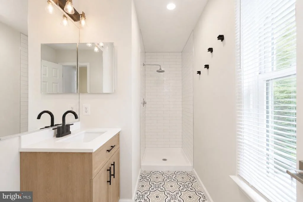 Photo of 10225 EVERLEY TERRACE