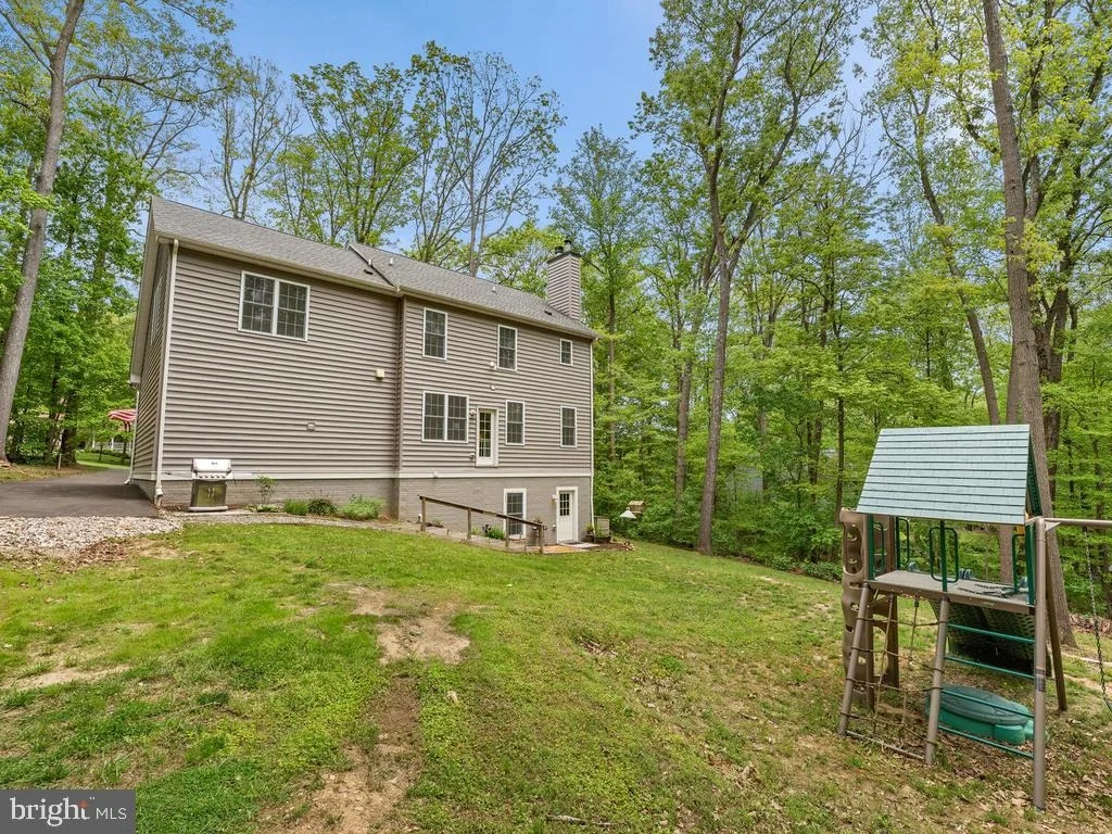 Photo of 995 WILDA DRIVE