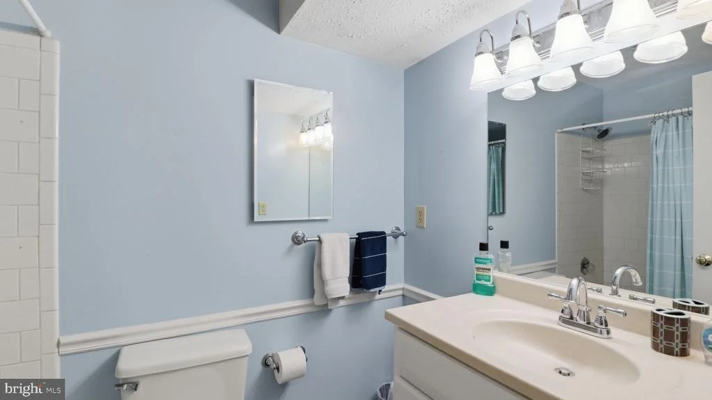 Photo of 15501 PEACH LEAF LANE