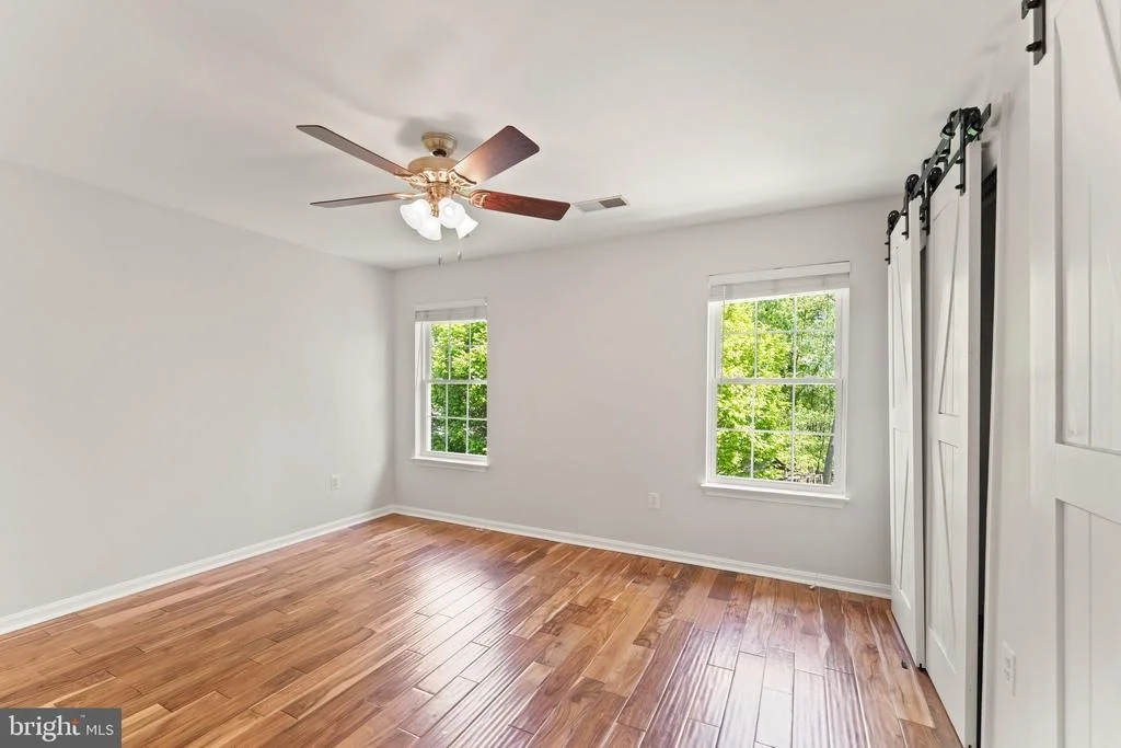 Photo of 817 KENNETH PLACE SE