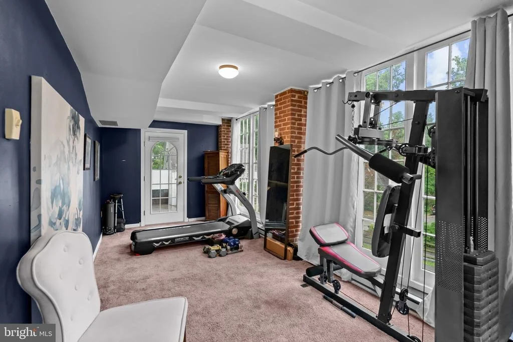 Photo of 1804 FAIRBANK ROAD