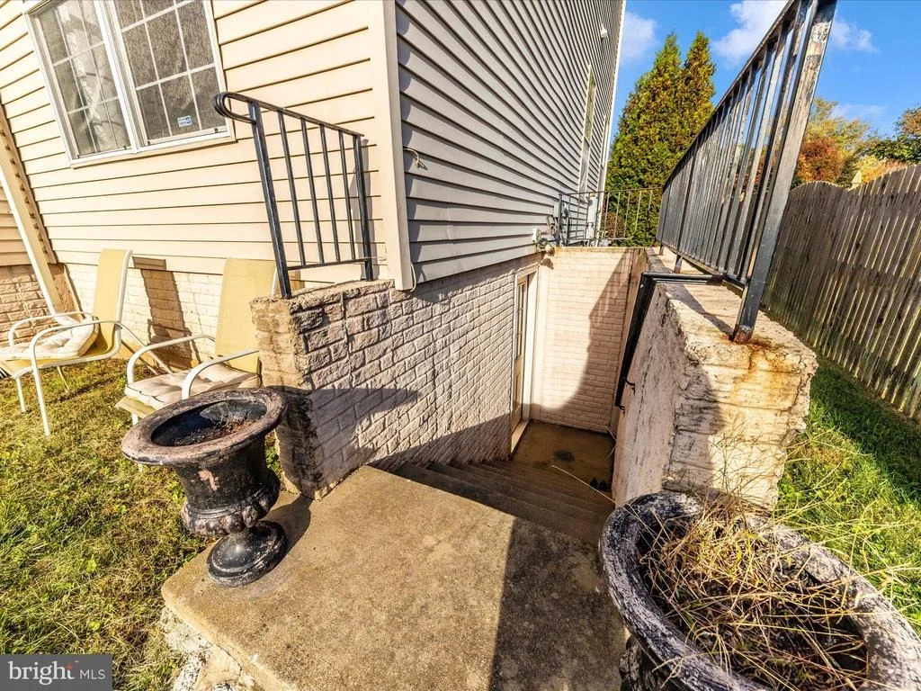 Photo of 13923 SCHAEFFER ROAD
