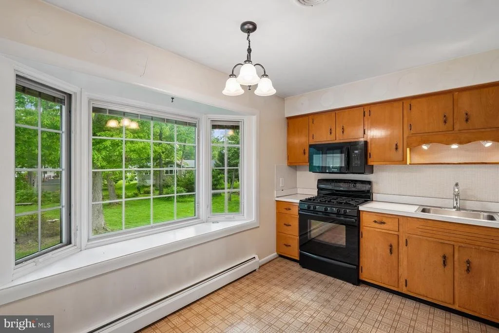 Photo of 205 TULIP DRIVE