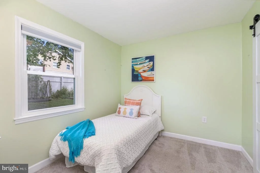 Photo of 2033 SHORE DRIVE