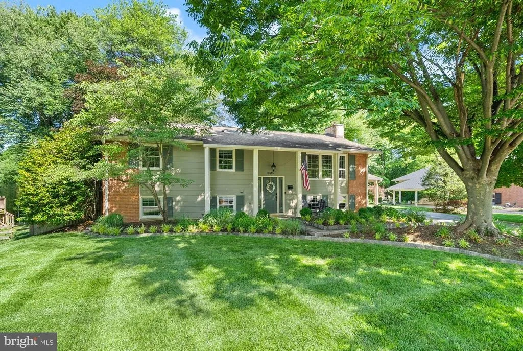 Photo of 8446 PORTER LANE