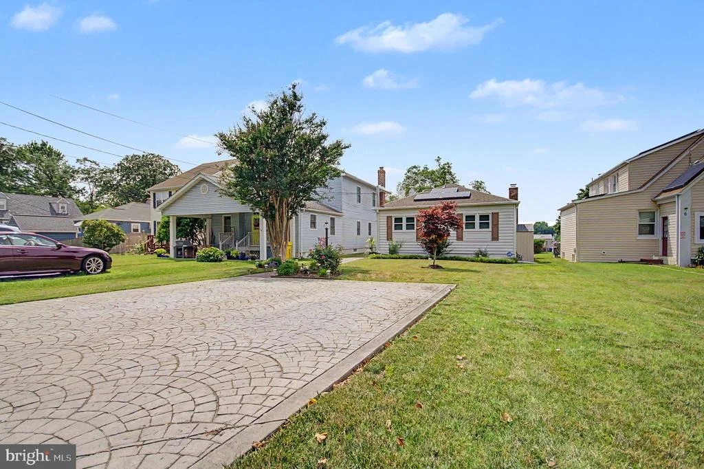 Photo of 8 GRANADA ROAD
