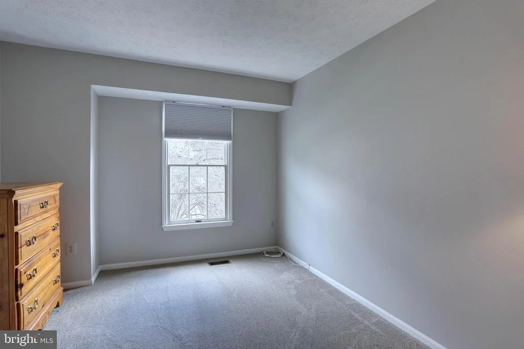 Photo of 9363 KINGS GRANT ROAD