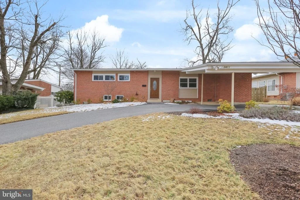 Photo of 2411 SYLVALE ROAD