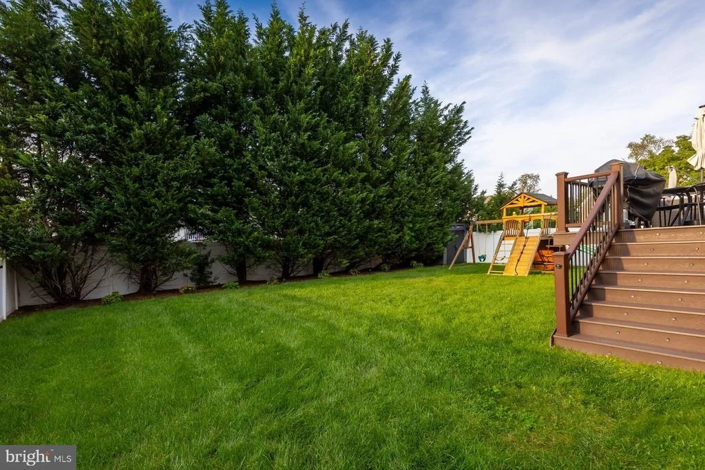 Photo of 658 WORCESTER DRIVE