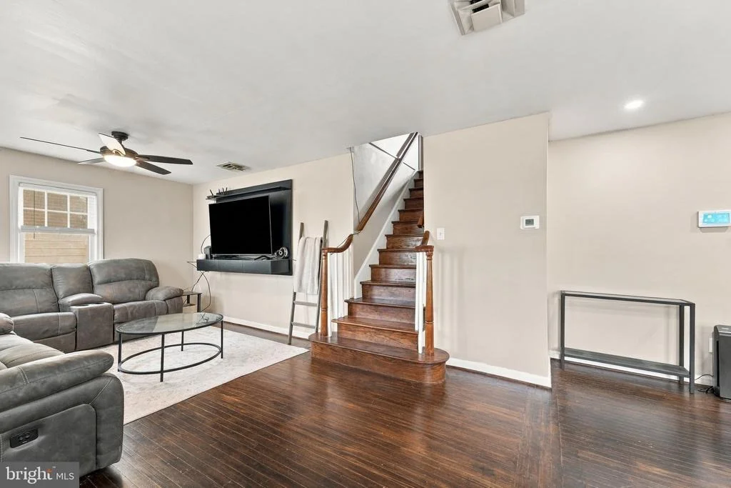 Photo of 109 LECONEY CIRCLE