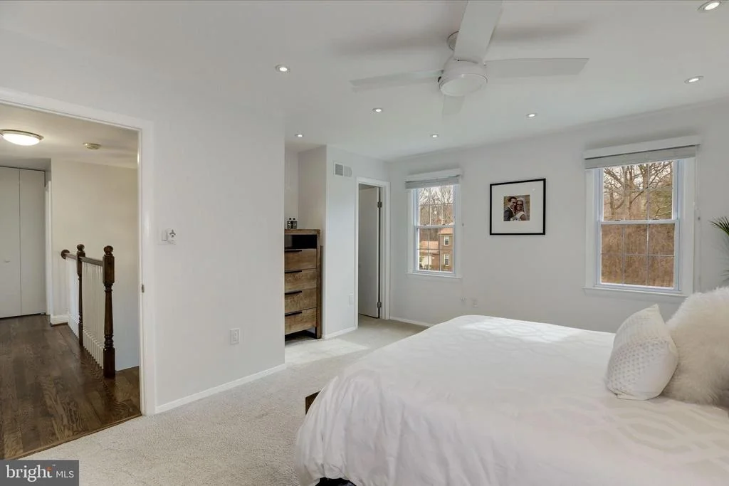 Photo of 410 PIPING ROCK DRIVE