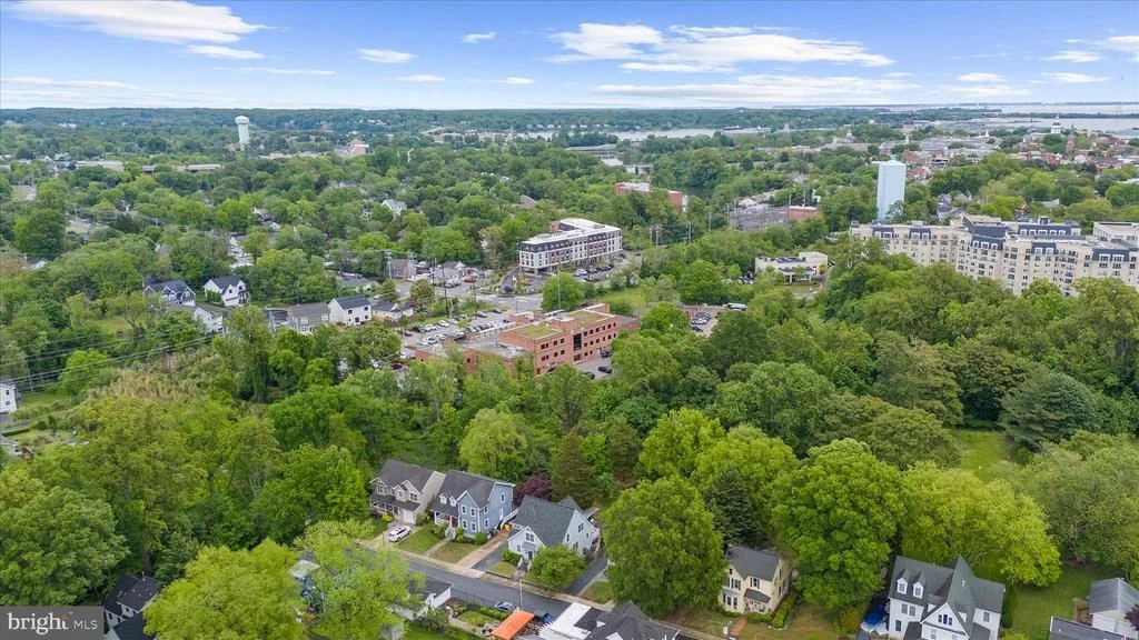 Photo of 102 BREWER AVENUE