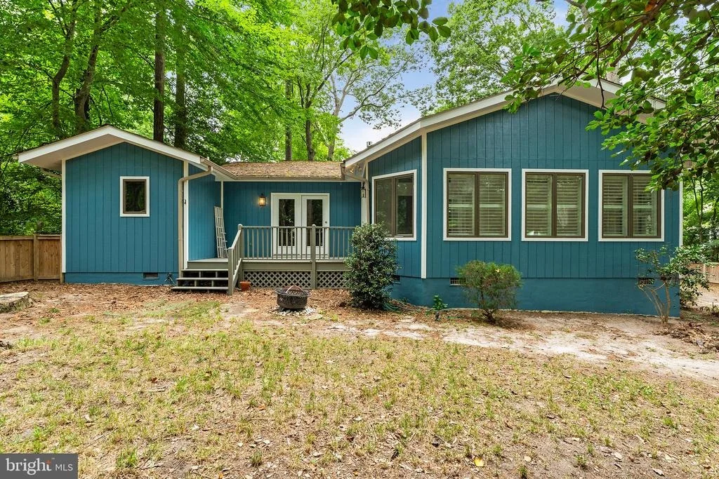 Photo of 30 SLOOP LANE