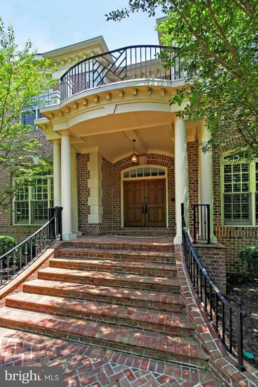 Photo of 421 SENECA ROAD