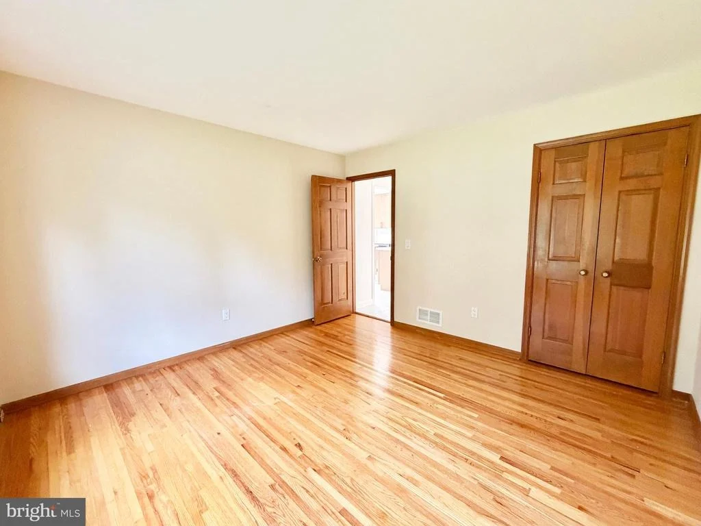 Photo of 8 EVANS DRIVE