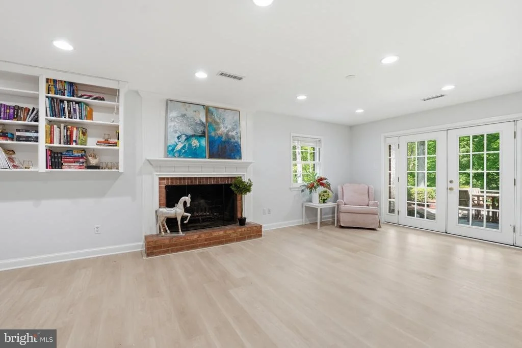 Photo of 969 SPENCER ROAD
