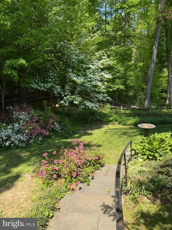 Photo of 6110 HARMON PLACE