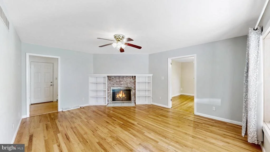 Photo of 45 W FAIRFIELD DRIVE