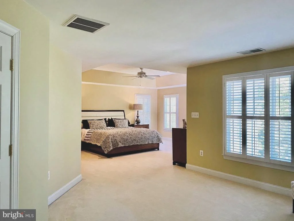 Photo of 807 WOODSIDE PARKWAY