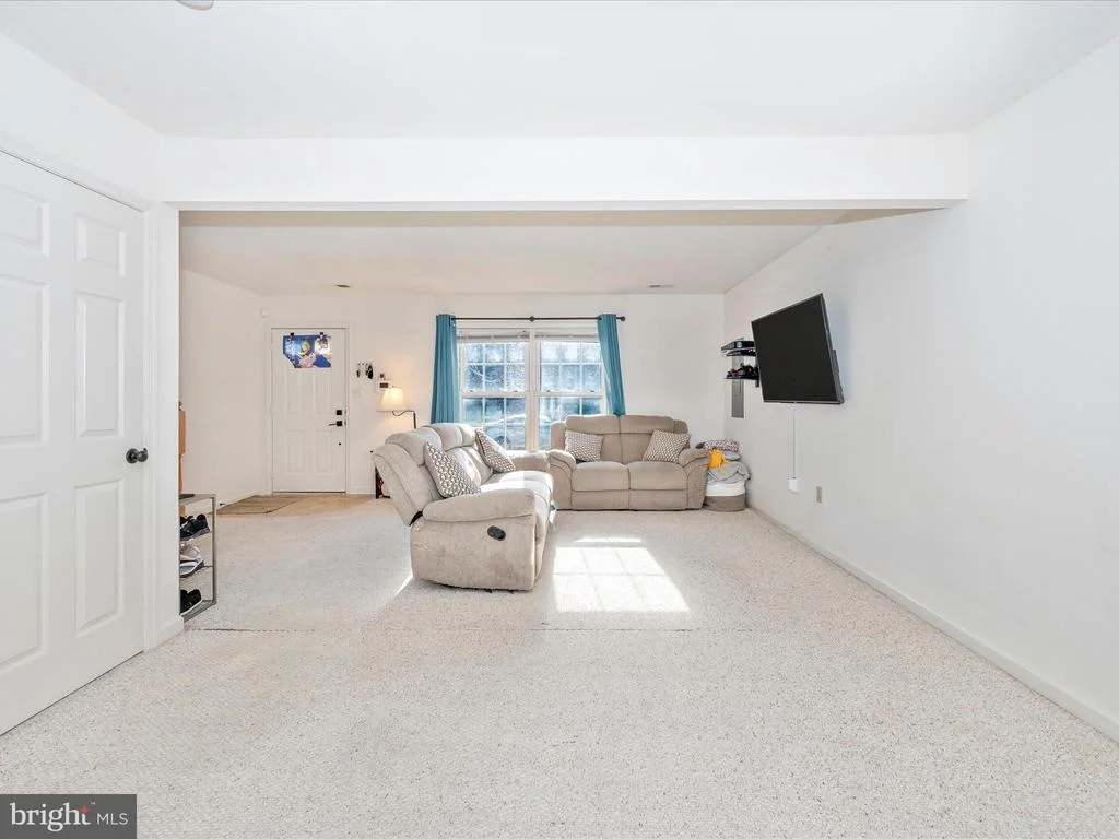 Photo of 10116 SAINT GEORGE CIRCLE