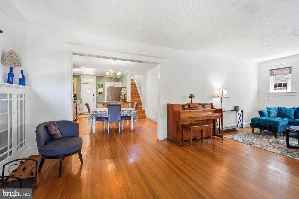 Photo of 6031 3RD STREET NW