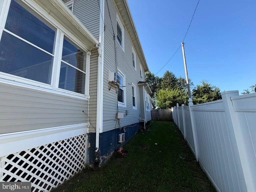 Photo of 205 CHARLES STREET
