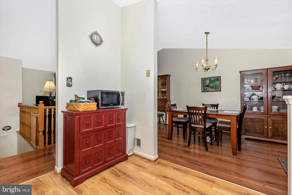 Photo of 1001 CHINABERRY DRIVE