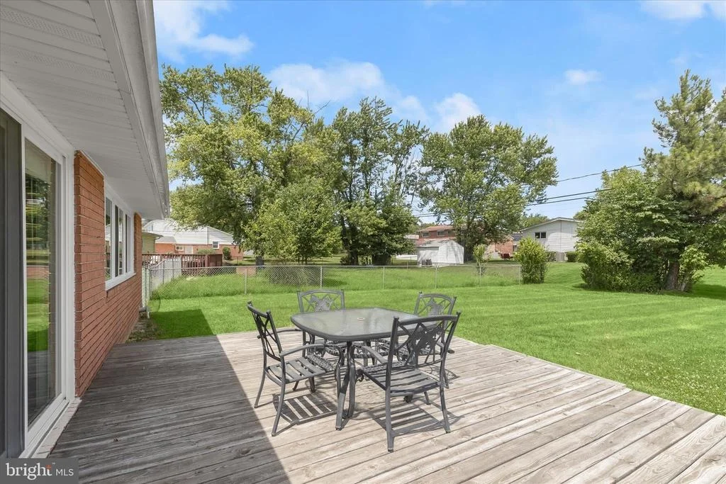 Photo of 7442 RICKSWAY ROAD